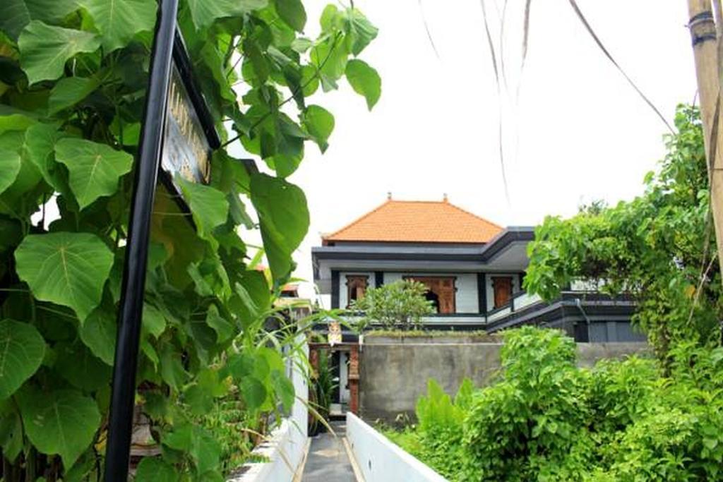 Lucky Family Villa Ubud  Exterior photo